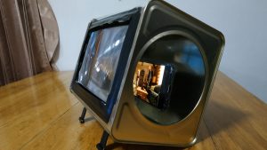 Metal Cookie tin DIY Project for a TV Box - 42