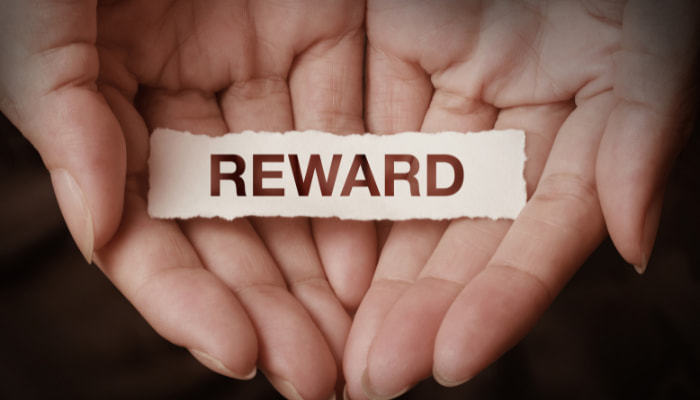 Who benefits from the MLM rewards Who benefits from the MLM rewards
