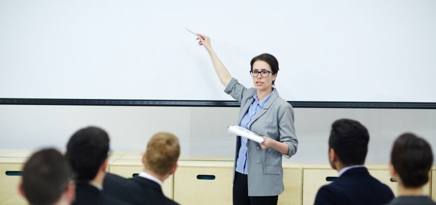 Teaching to business people